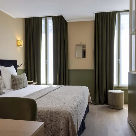 Le Petit Beaumarchais & 4*