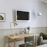Le Petit Beaumarchais & Hotel 4*