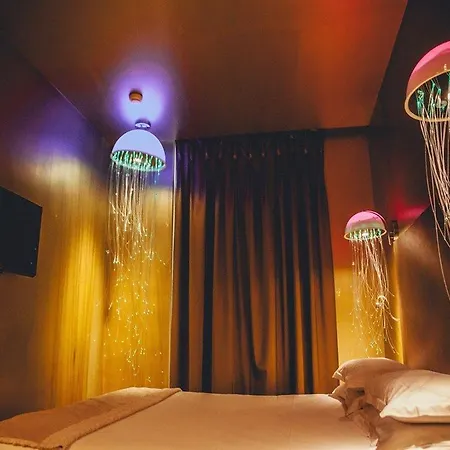 Hotel Le Petit Beaumarchais Hotel&spa Ex Original 4*