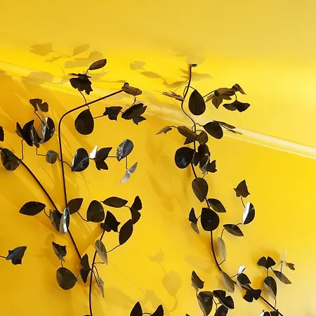 Le Petit Beaumarchais & Hotel