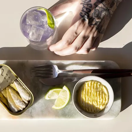 Hotel Le Petit Beaumarchais &