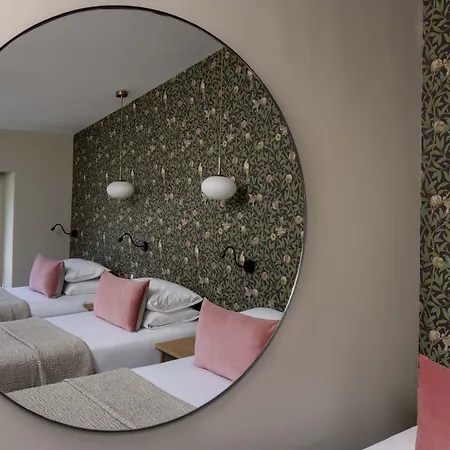 Le Petit Beaumarchais & 4* Parijs