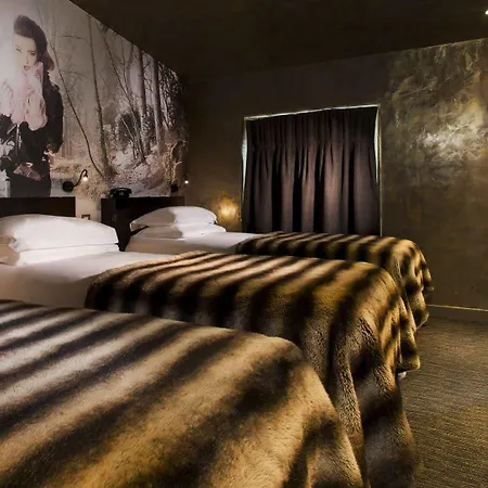 Hotel Le Petit Beaumarchais Hotel&spa Ex Original 4*
