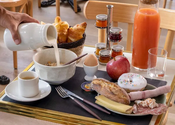 Le Petit Beaumarchais & 4* Paříž