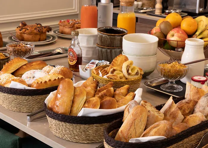 Le Petit Beaumarchais & 4* Paříž