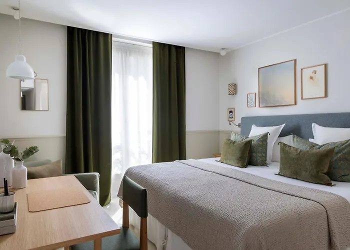 Hotel Le Petit Beaumarchais & 4*