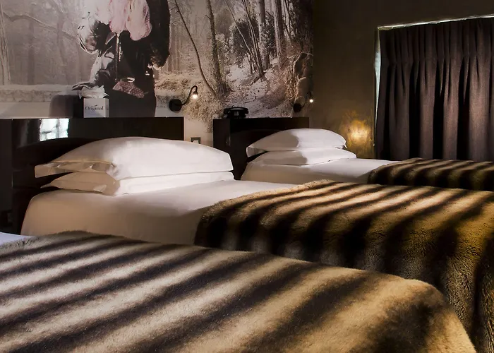 Le Petit Beaumarchais & Hotel Paris