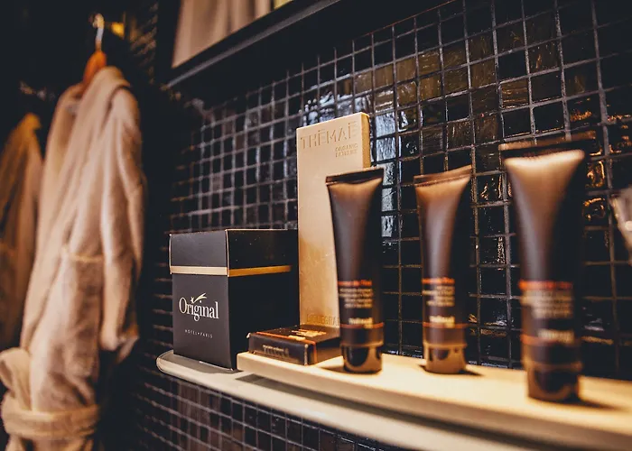 Hotel Le Petit Beaumarchais & Paris