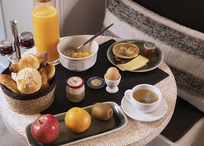 Le Petit Beaumarchais & 4*