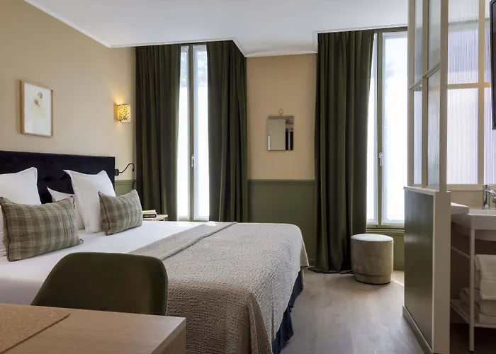 Le Petit Beaumarchais & 4*