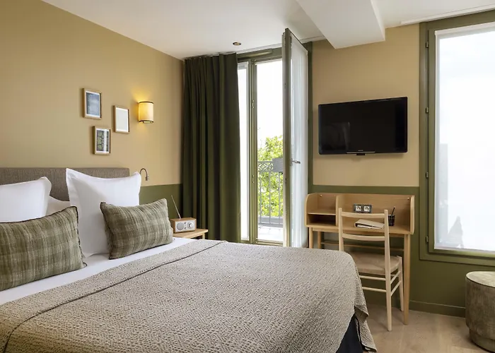 Le Petit Beaumarchais & 4*