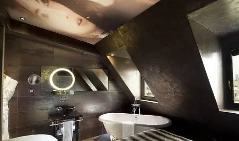 Le Petit Beaumarchais & 4* Paris