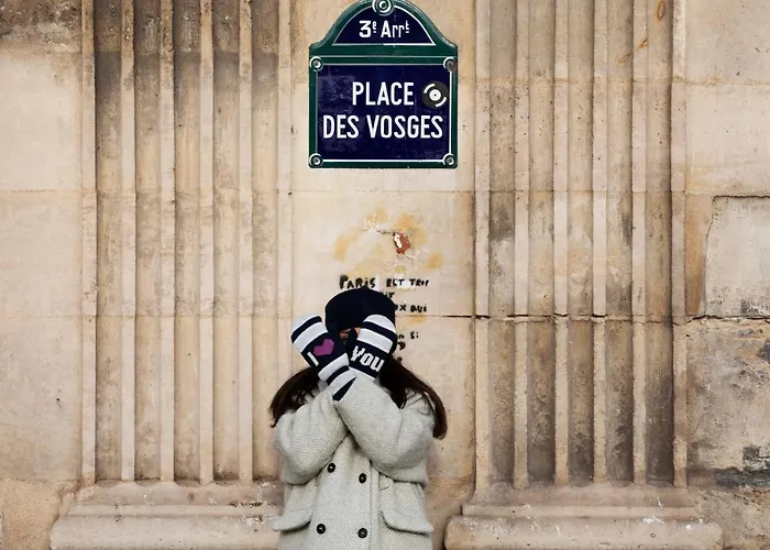 Le Petit Beaumarchais & Hotel Paris