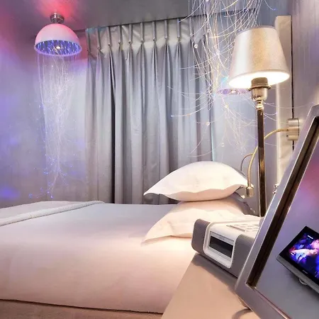 Le Petit Beaumarchais & Hotel 4*